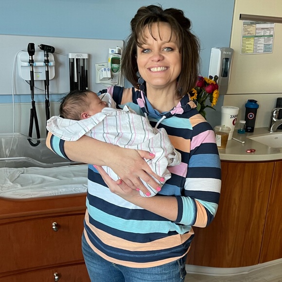 Meet your Posher, Samantha - Picture 2 of 4